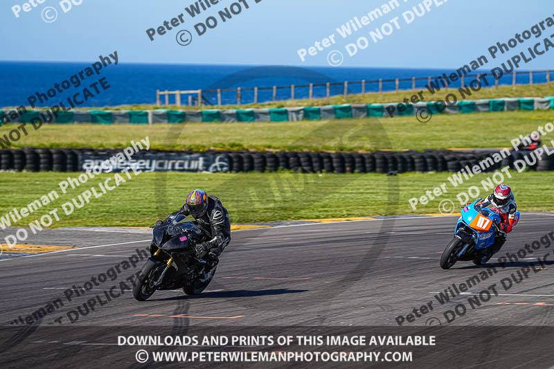 anglesey no limits trackday;anglesey photographs;anglesey trackday photographs;enduro digital images;event digital images;eventdigitalimages;no limits trackdays;peter wileman photography;racing digital images;trac mon;trackday digital images;trackday photos;ty croes